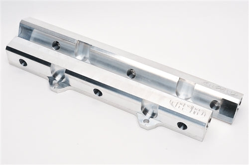 04+ J series Fuel Rail