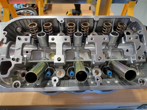 New Cylinder Heads with Ferrea Spring Package